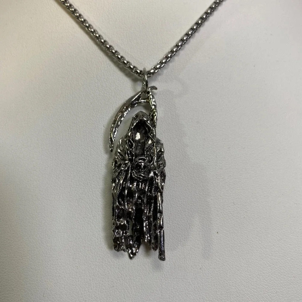 Grim Reaper Pendant Necklace Silvertone Gothic Halloween Death Biker Emo New